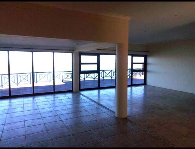 3 BEDROOM HOUSE RENTED IN BLUEWATER BAY